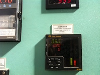 Carbon potential controller of tempering furnaces