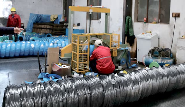 steel wire wrapping machine